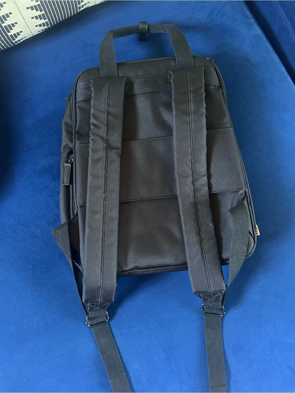 BEIS The Expandable Backpack in Black